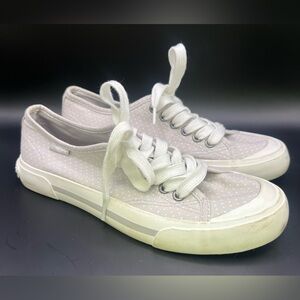 Rocket Dog- Womens Size:6.5, Grey/White - Pre-‎ Owned
